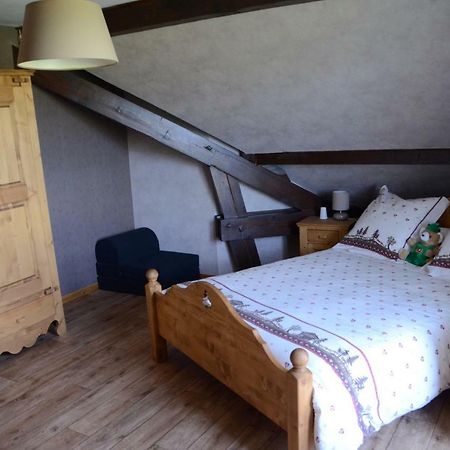 Bed and Breakfast Le Clos Des Aulnes Anould Екстер'єр фото